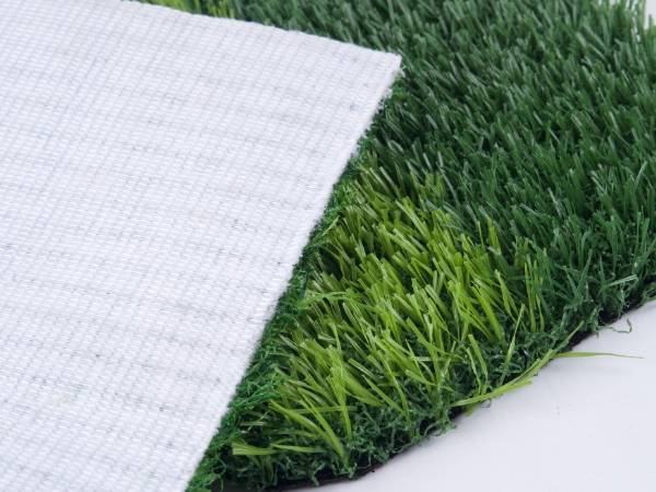 Artificial grass with recyclable non-adhesive PRT coating