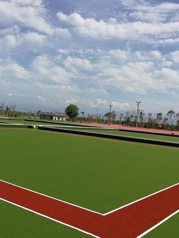 Gateball artificial turf in public areas