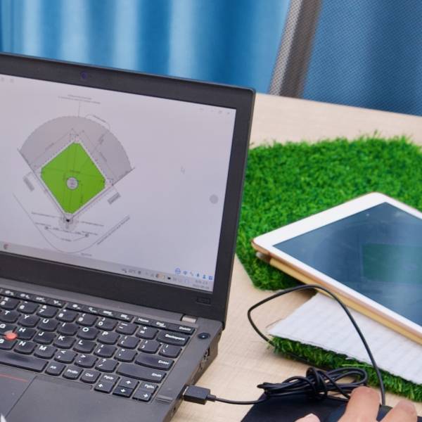 Notre concepteur fait des solutions adaptées aux besoins du client.